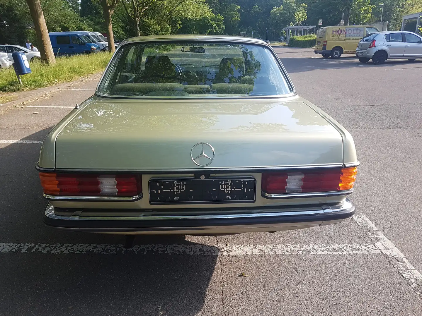 Mercedes-Benz CE 230 W123 230CE Grün - 2