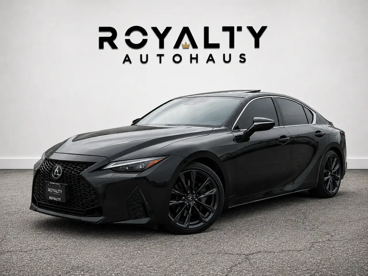 2021 Lexus IS