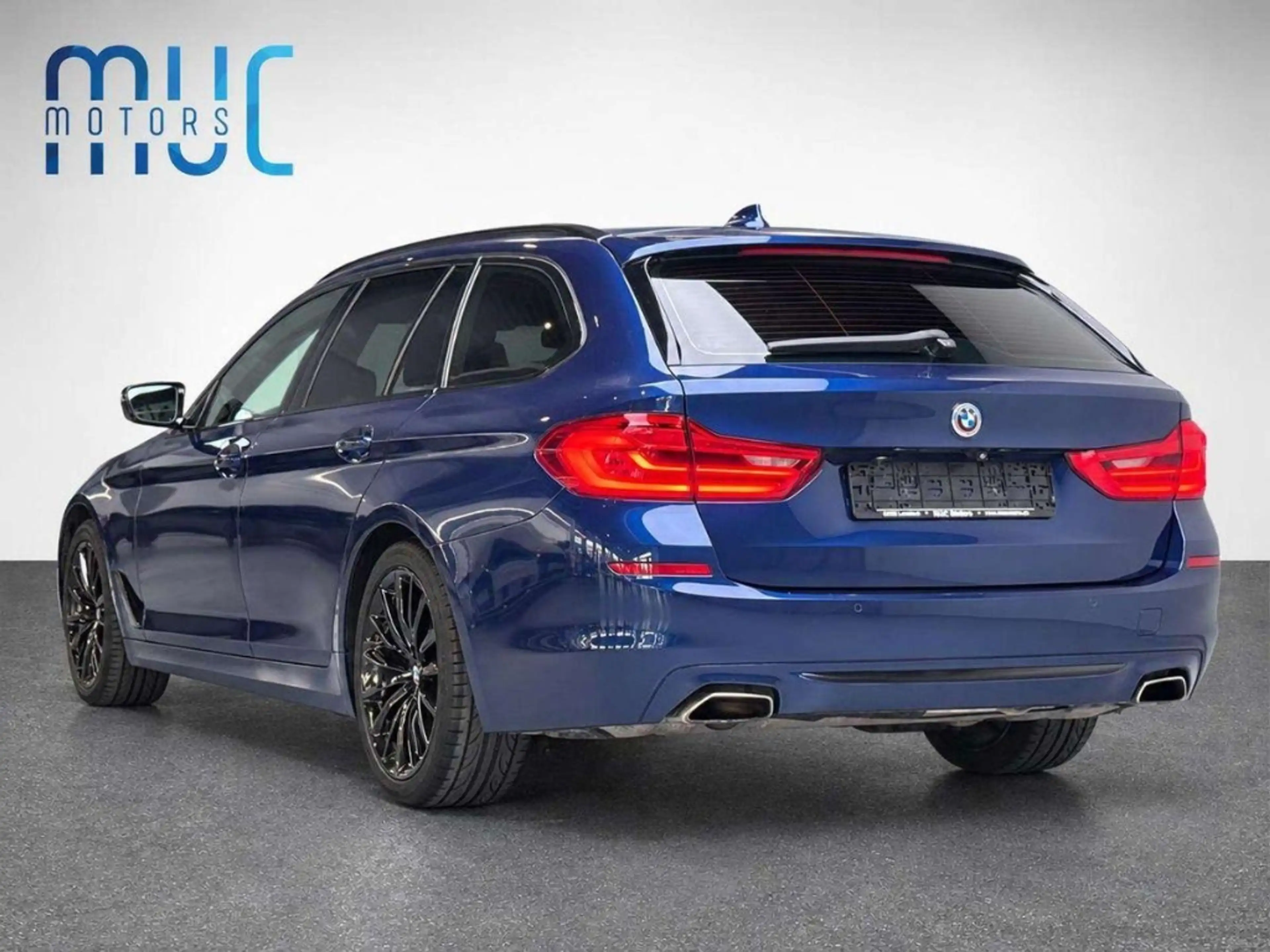 BMW 540 Luxury Line i xDrive Touring Komfortsitze HUD — photo 5