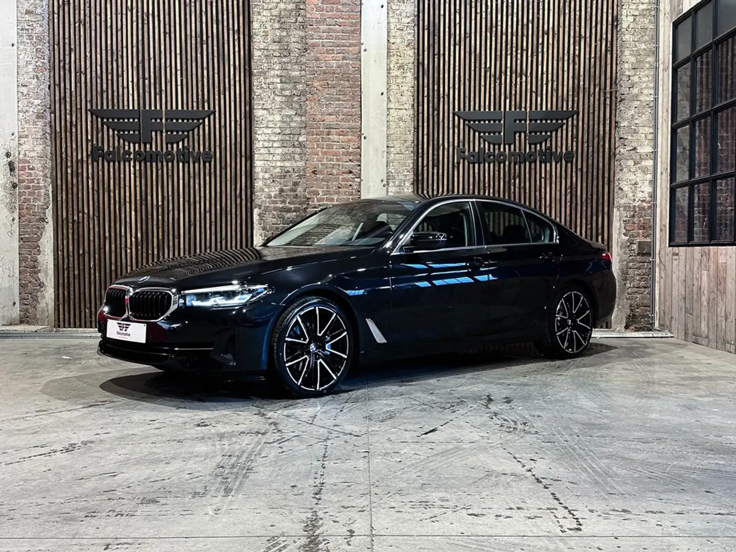 BMW 518 dA*AUT*NAVI-PRO*43.695 km!!!*SPORTZETELS*ZETELVERW Černá - 2