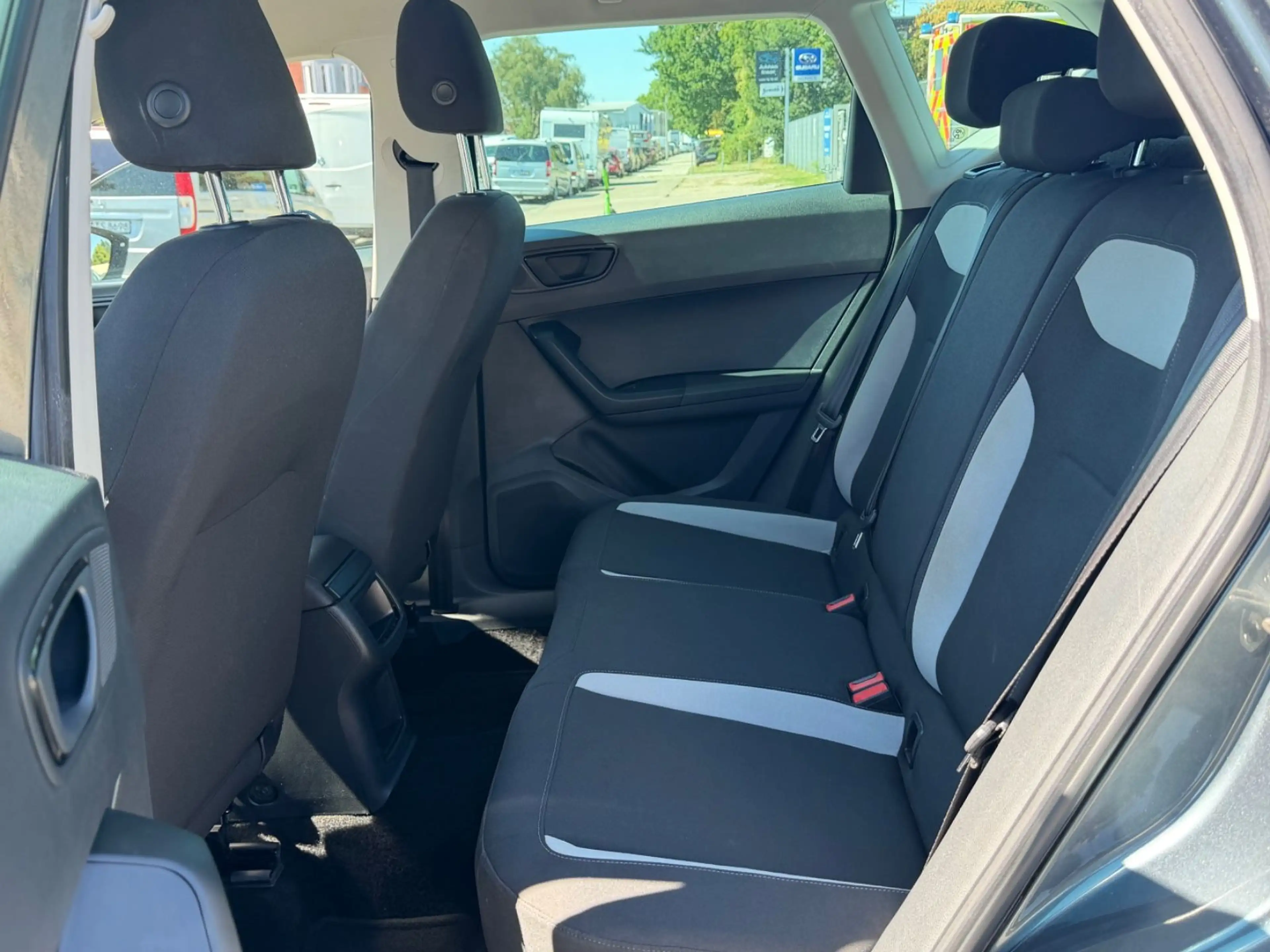 SEAT Ateca 1.6 TDI Reference*Klima*EFH*Euro6 — photo 14