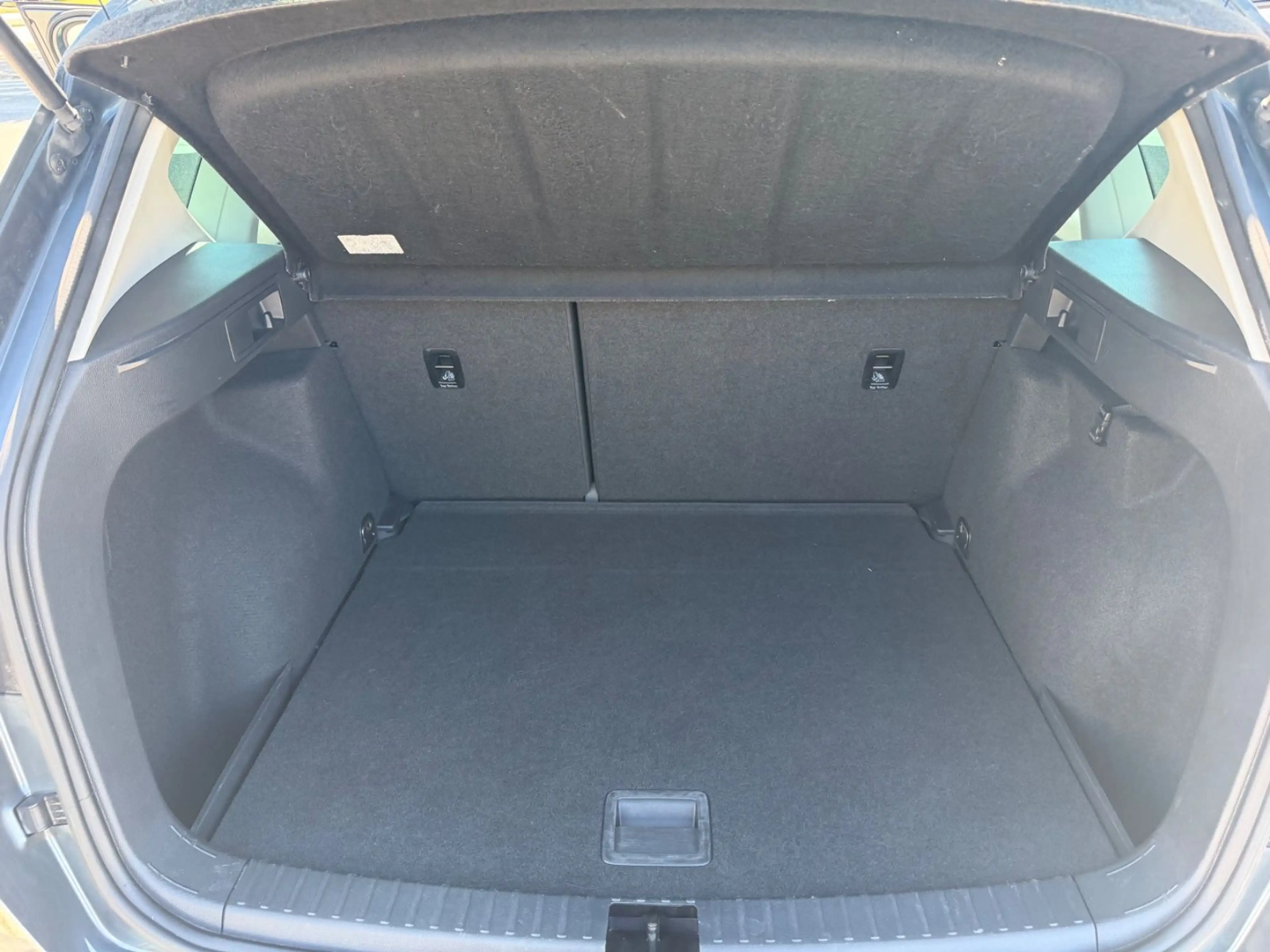 SEAT Ateca 1.6 TDI Reference*Klima*EFH*Euro6 — photo 17