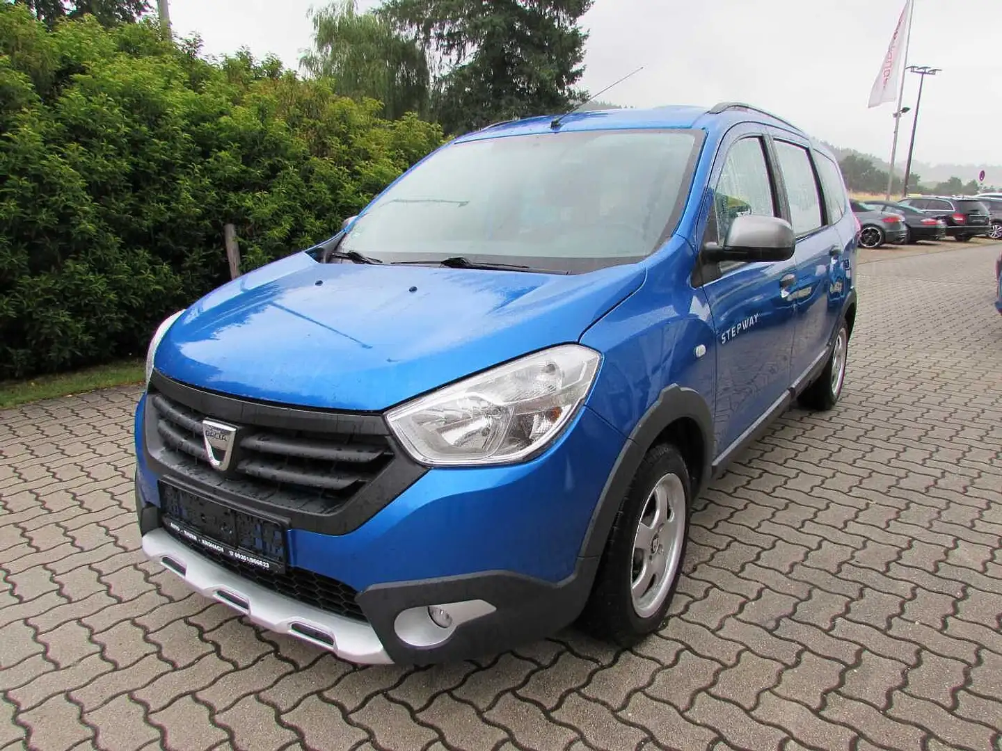 Dacia Lodgy TCe 115 Stepway 'Klima/Navi/AHK/LM' Blau - 1