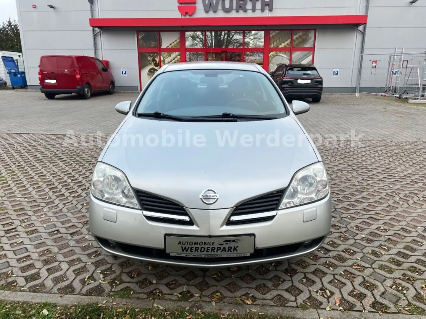 Nissan Primera Lim. Visia Silber - 2