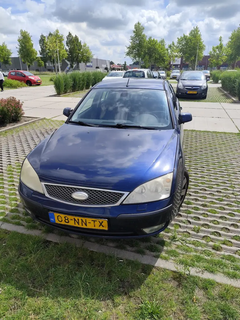 Ford Mondeo 2.0-16V First Edition Azul - 2