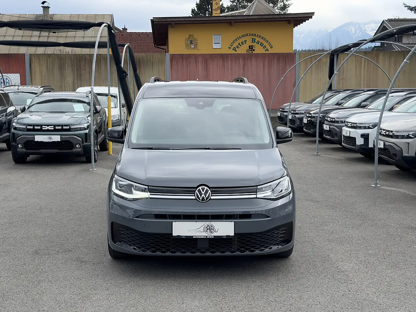 Volkswagen Caddy Maxi 2,0 TDI Edition DSG 7-Sitze AHK LED PDC Ka... Grau - 2