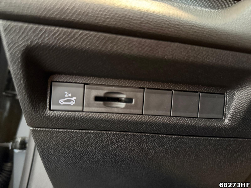Peugeot 408 GT* PanoDach*360°Cam*Massage*Carplay* — photo 15