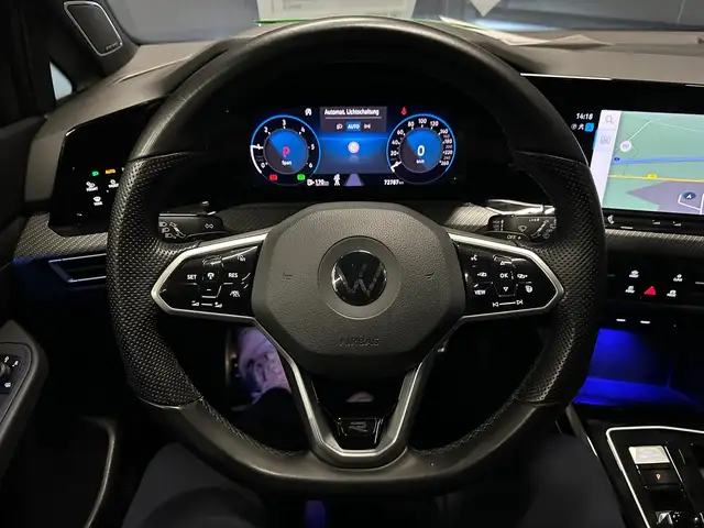 Volkswagen Golf view 18