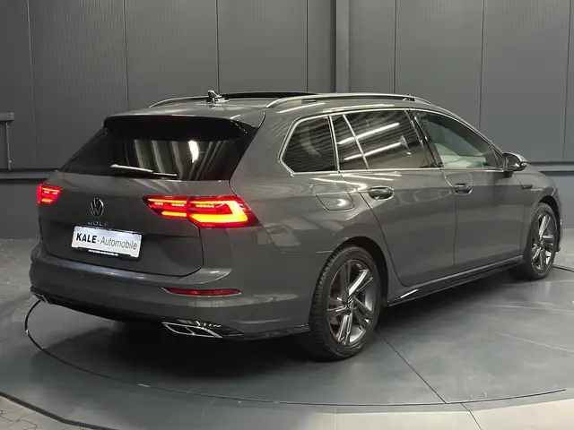Volkswagen Golf view 5
