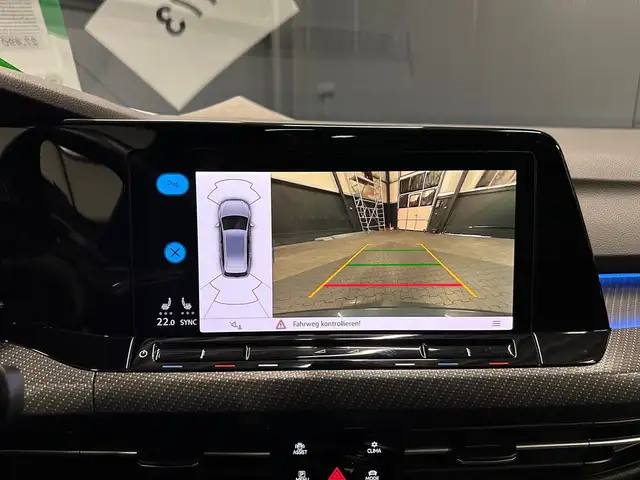 Volkswagen Golf view 24