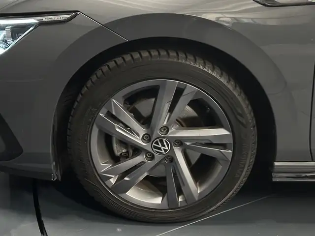 Volkswagen Golf view 9