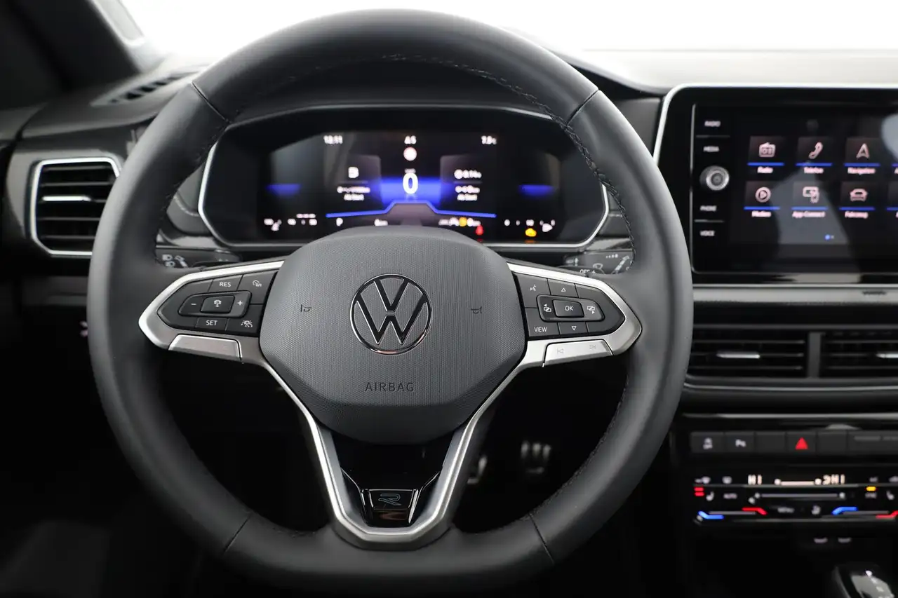 Volkswagen T-Cross 1.5 TSI DSG R-Line, IQ.Light, Navi, Side, Kamera, 7