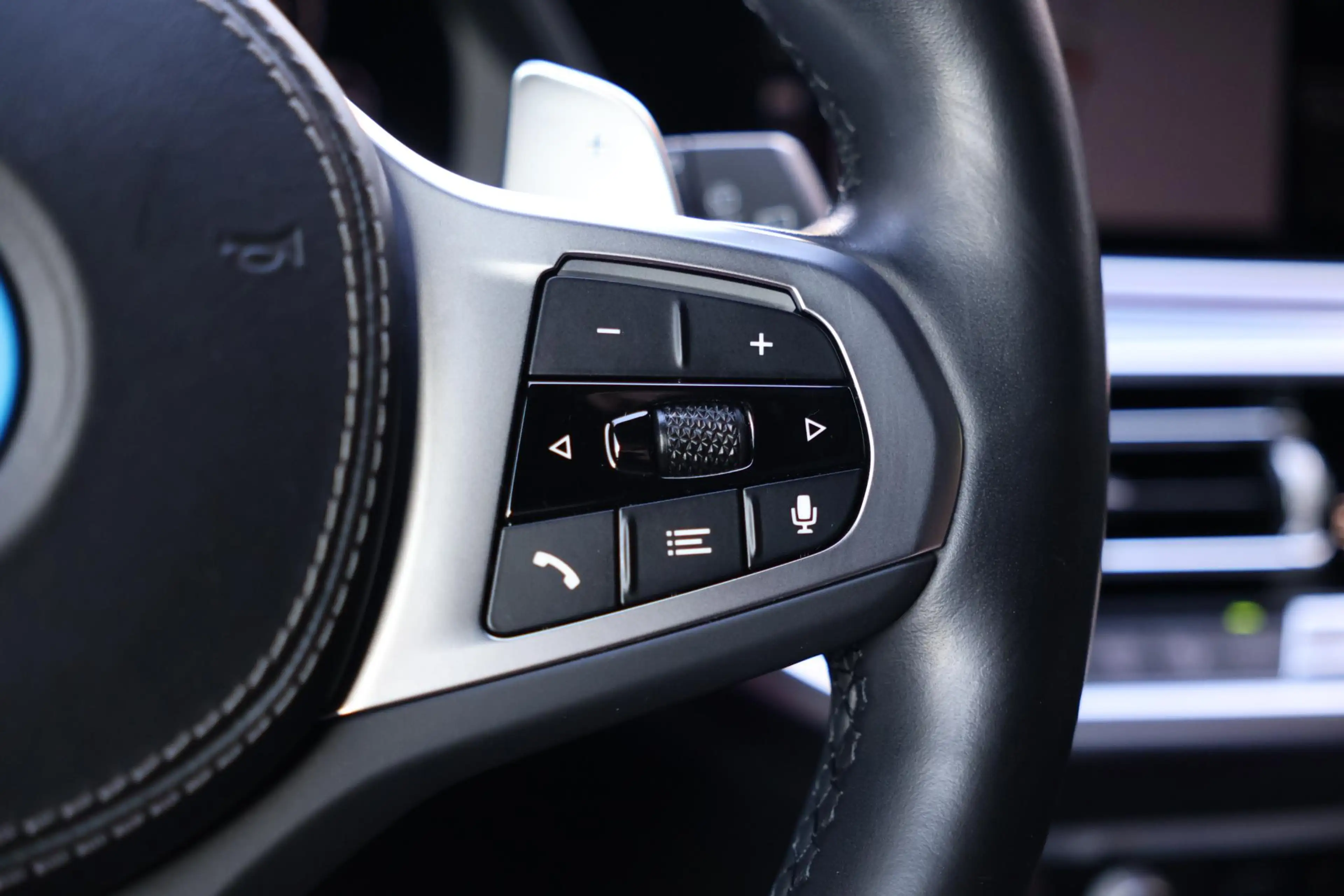BMW X5 xDrive45e High Executive M-Sport | Pano | HUD | H& — photo 32