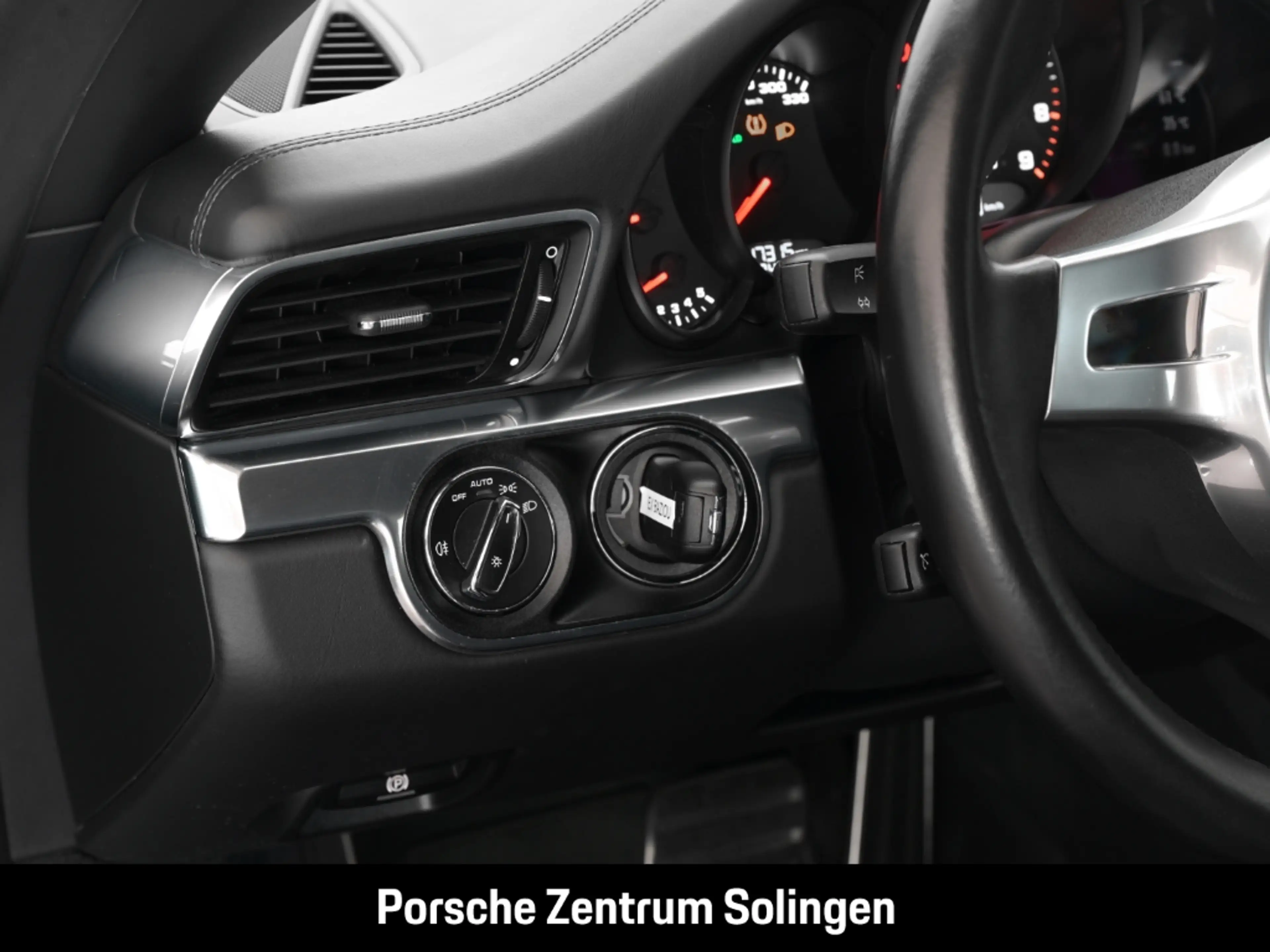 Porsche 911 Carrera Cabriolet Black Edition PDK Sportabgas Chr — photo 14