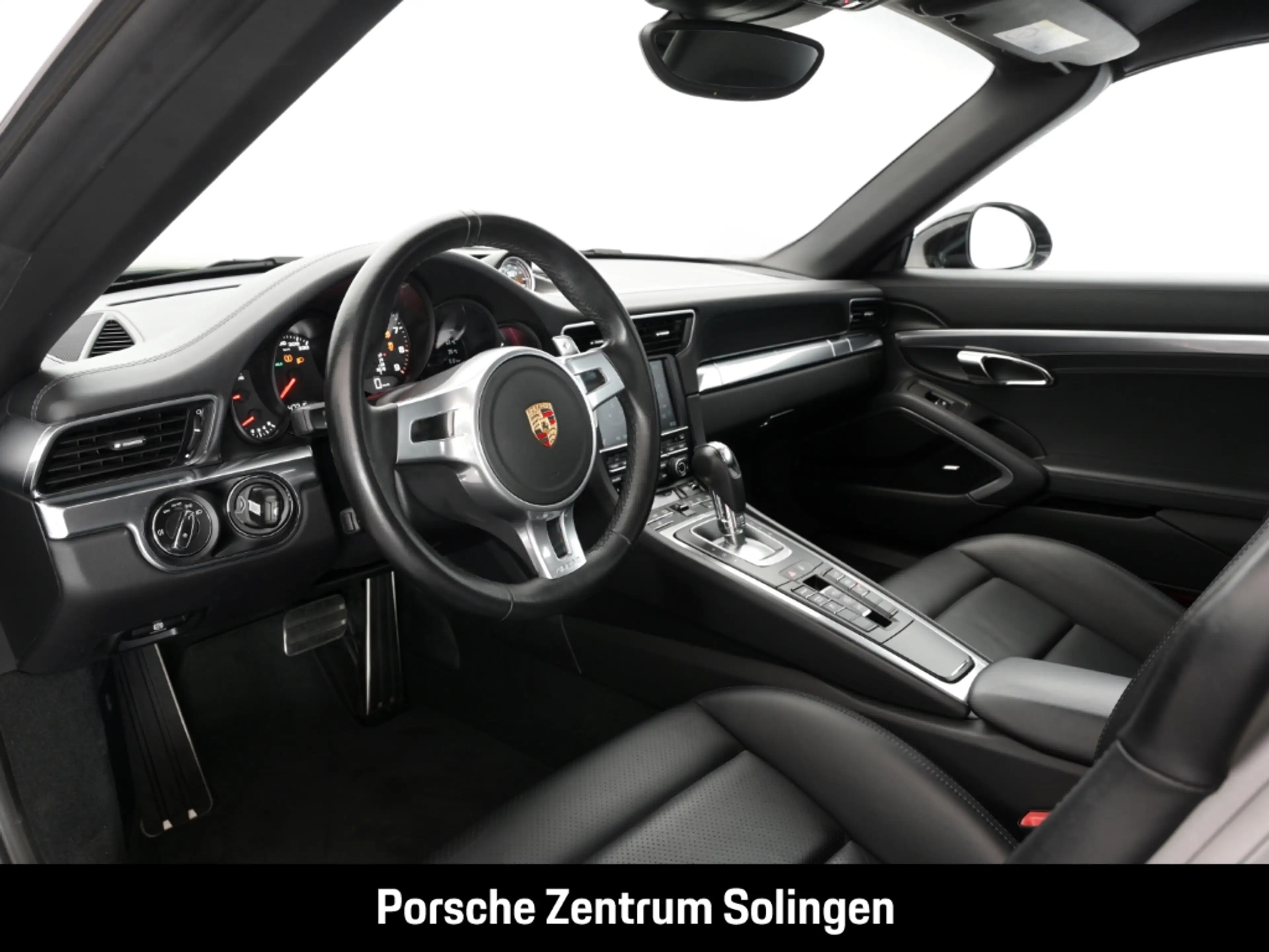 Porsche 911 Carrera Cabriolet Black Edition PDK Sportabgas Chr — photo 11
