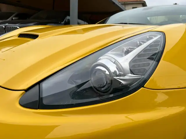 Ferrari California view 14