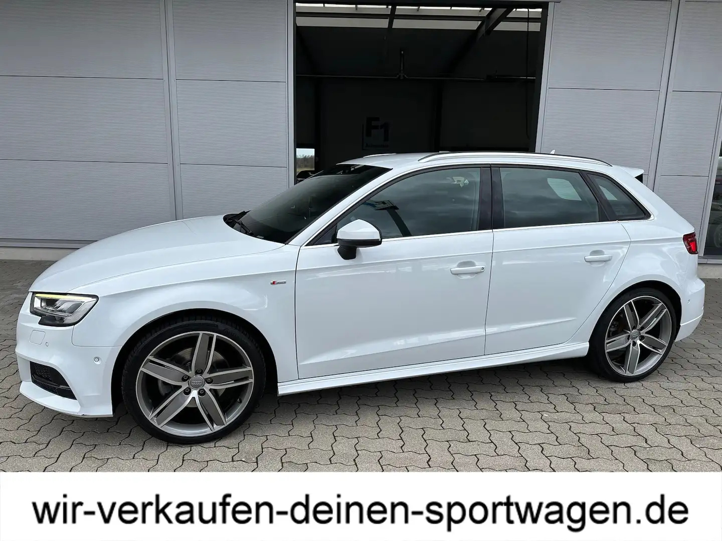 Audi A3 2.0 TDI Sportback S line top Ausst. Audi KD unfall Weiß - 2