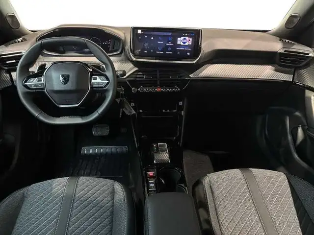 Peugeot 2008 view 13