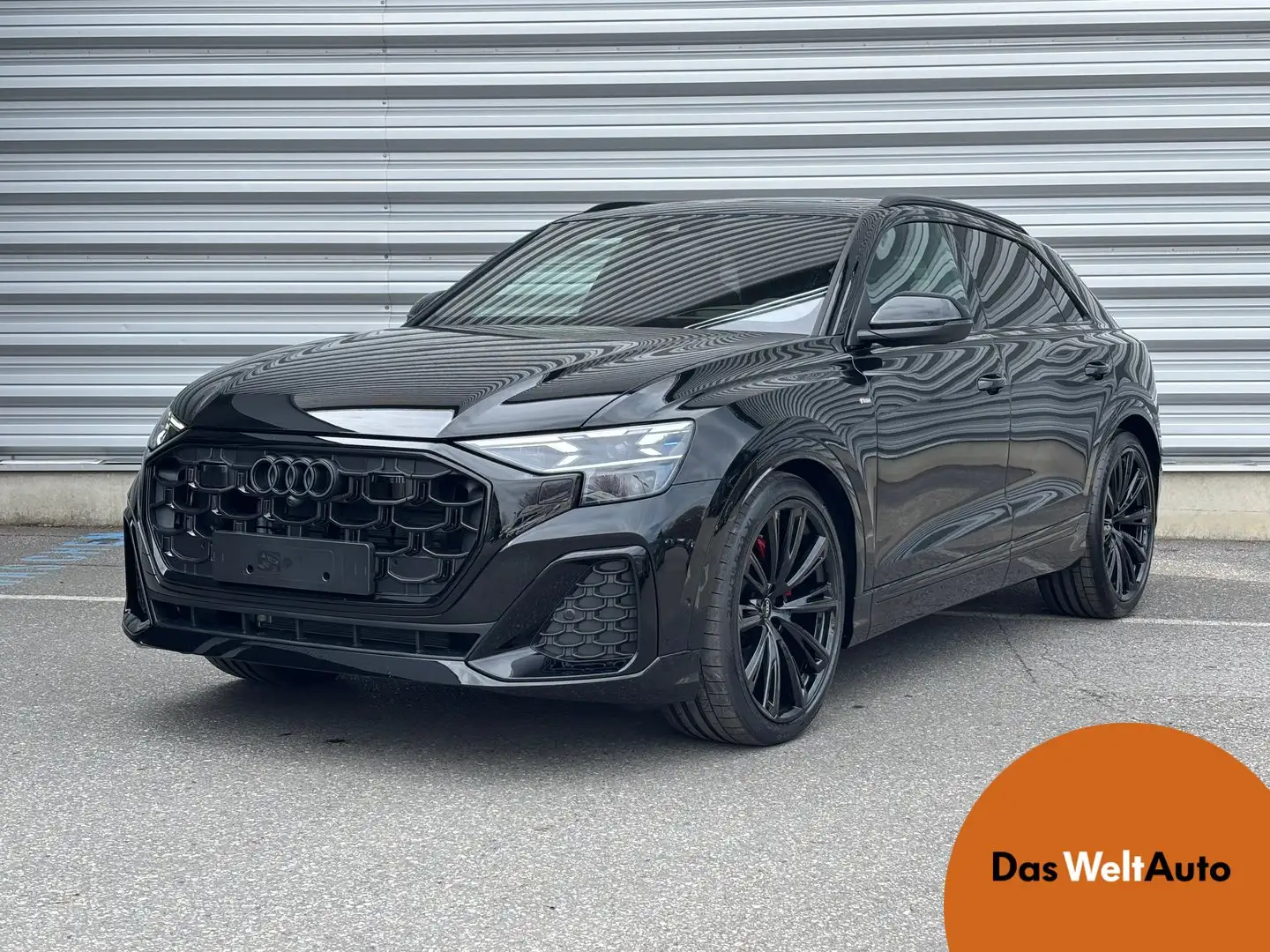 Audi Q8 50 TDI quattro Schwarz - 1