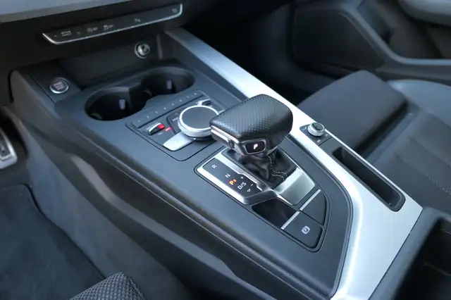 Audi A5 view 9