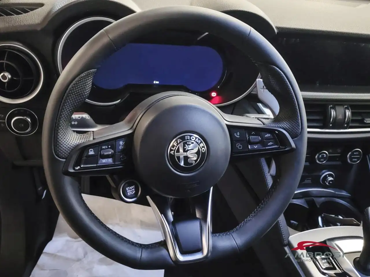 Alfa Romeo Stelvio 2026 — фото 14