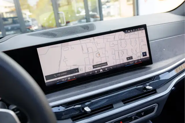 BMW X5 view 17