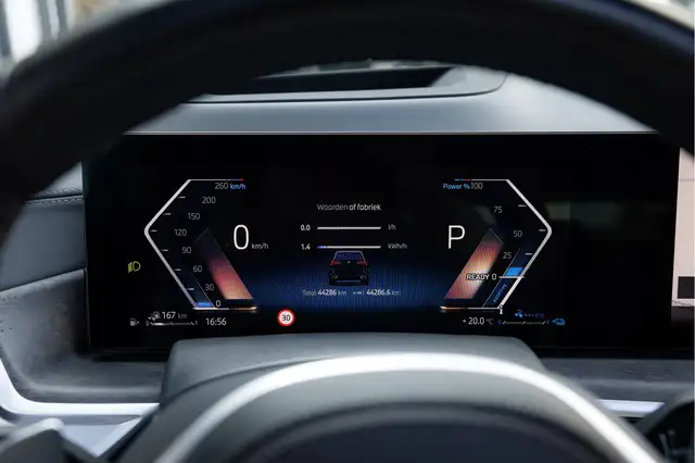 BMW X5 view 15