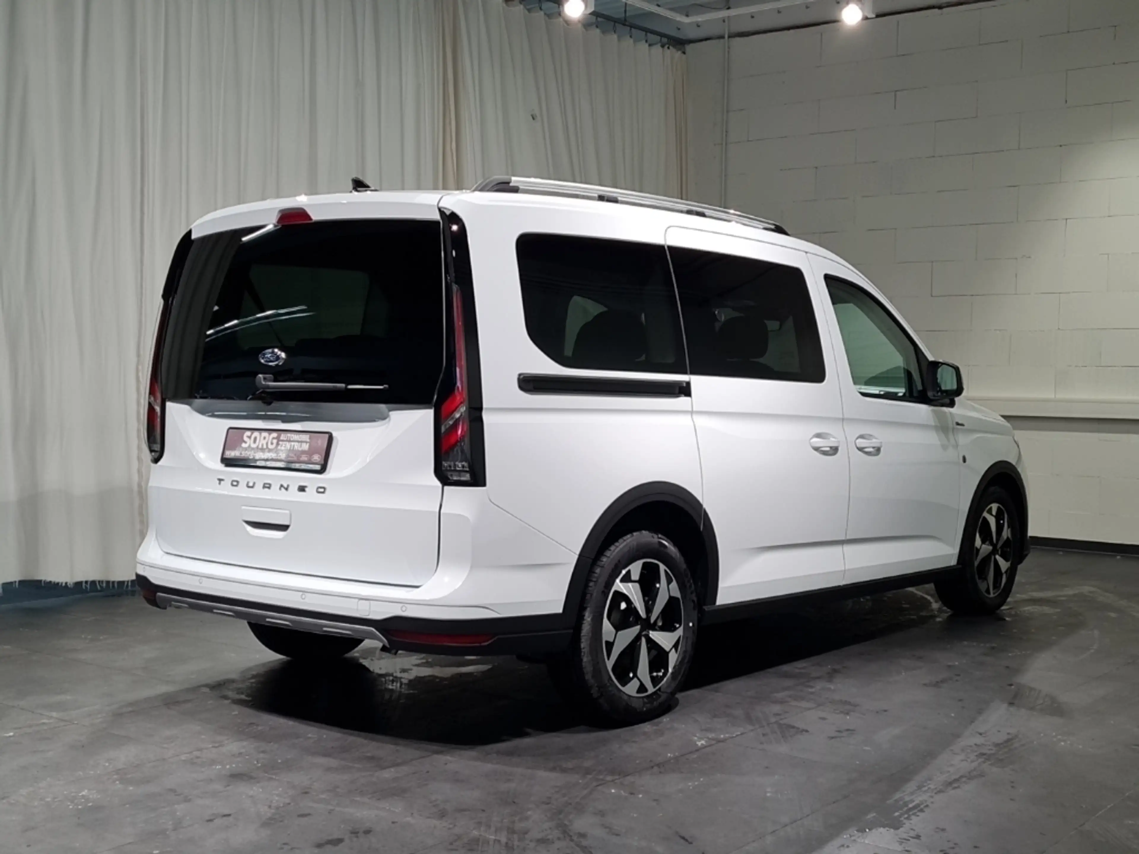 Ford Tourneo Connect L2-Active "LED"PANO"NAVI" — photo 3