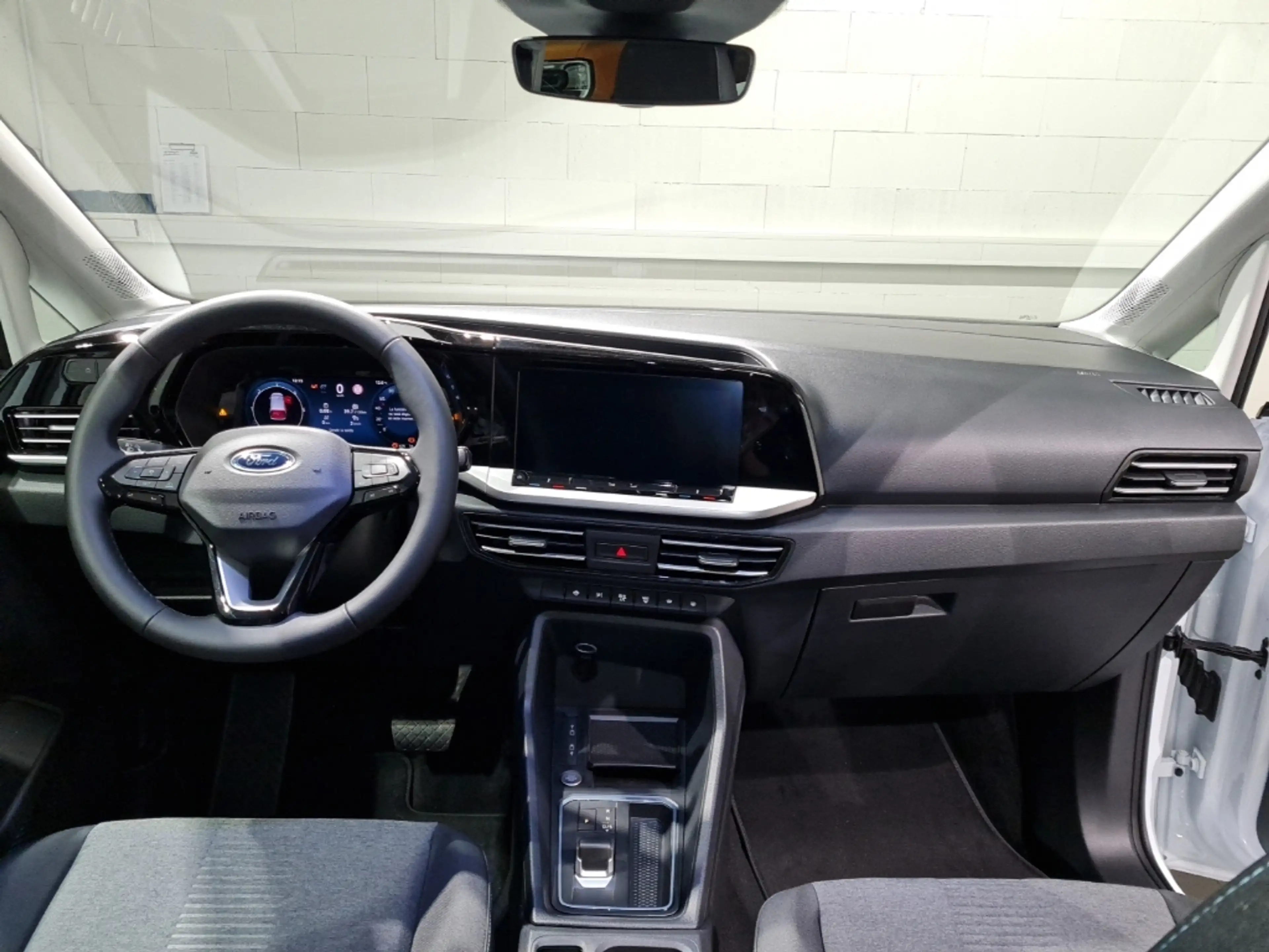 Ford Tourneo Connect L2-Active "LED"PANO"NAVI" — photo 6