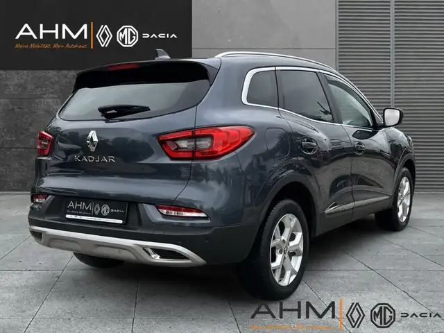 Renault Kadjar view 2