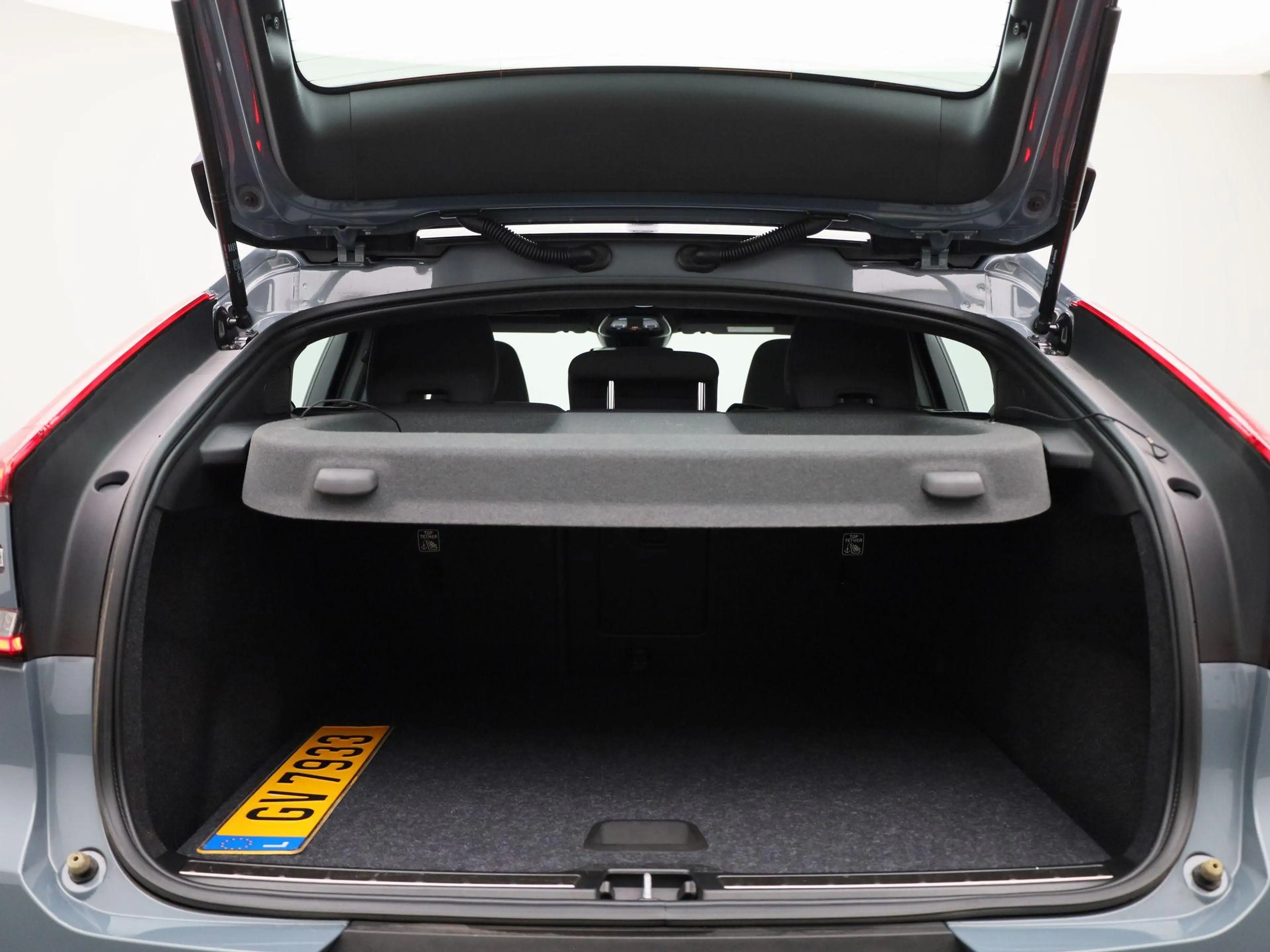 Volvo C40 Recharge Core | 69kWh | Apple Carplay / Android Au — photo 14