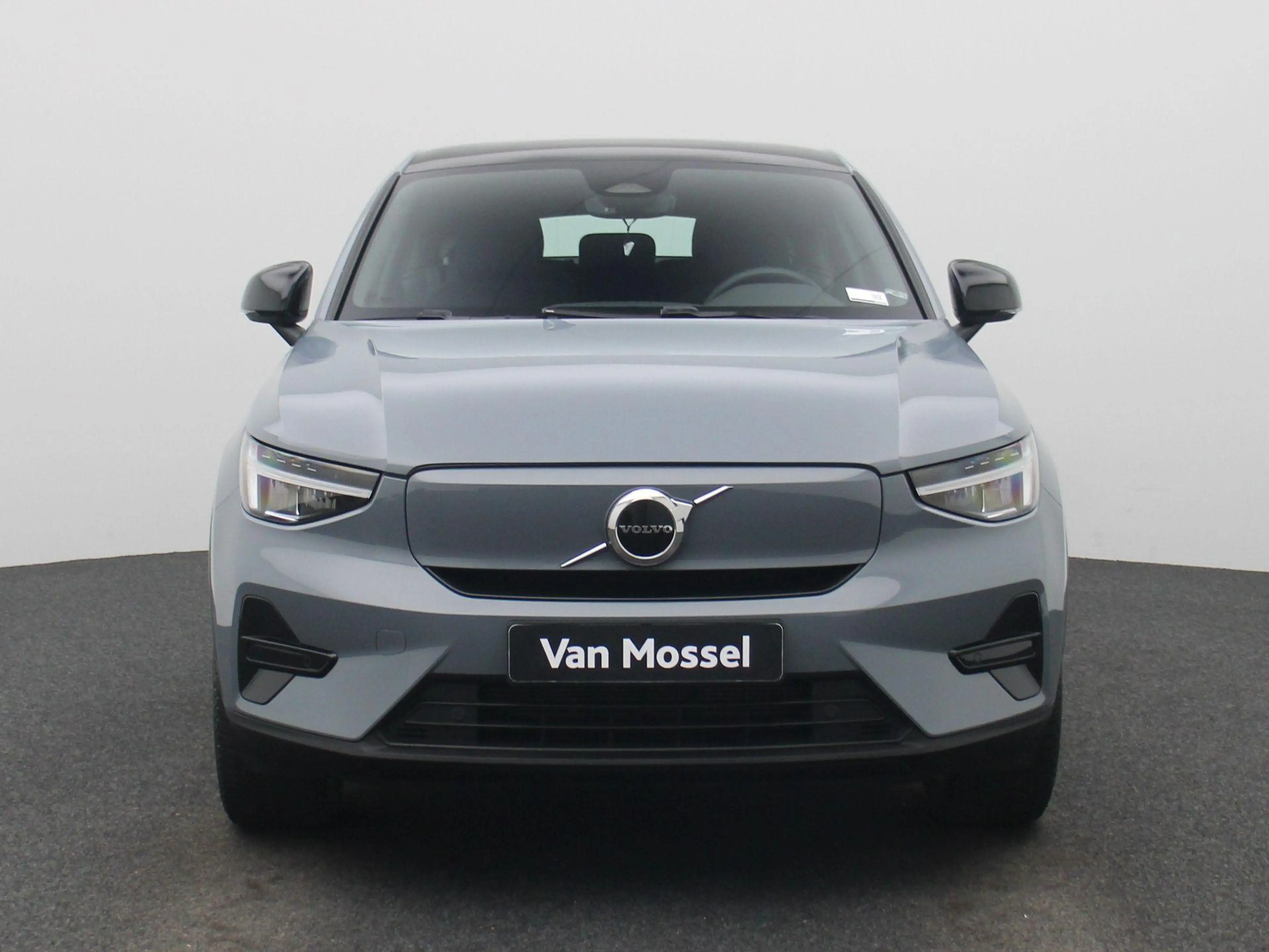 Volvo C40 Recharge Core | 69kWh | Apple Carplay / Android Au — photo 3