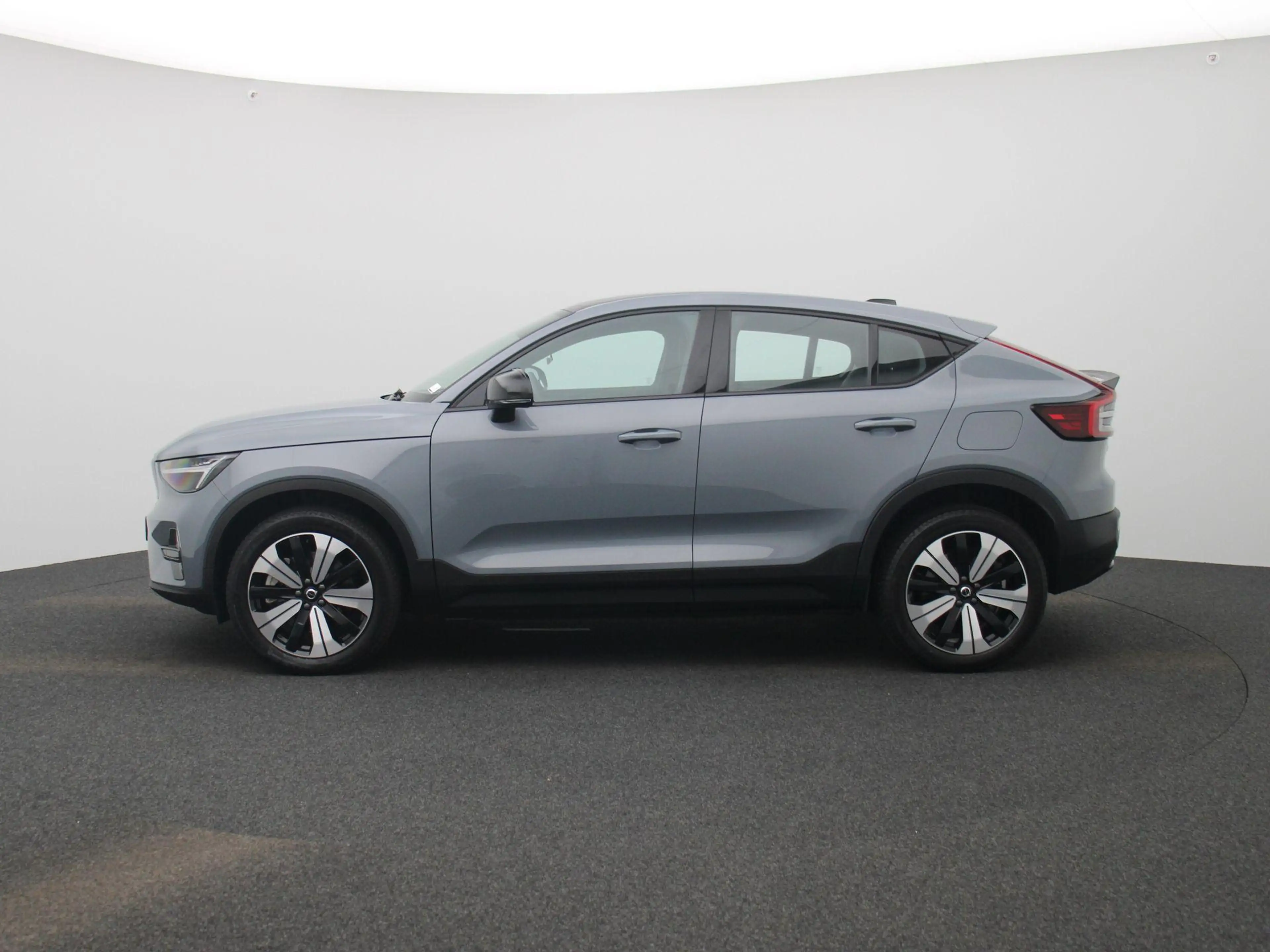 Volvo C40 Recharge Core | 69kWh | Apple Carplay / Android Au — photo 4