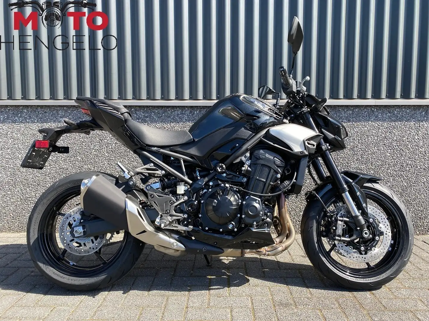 Kawasaki Z 900 70KW Zwart - 1