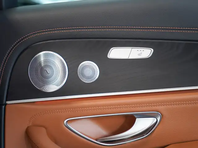 Mercedes-Benz E-Class view 13