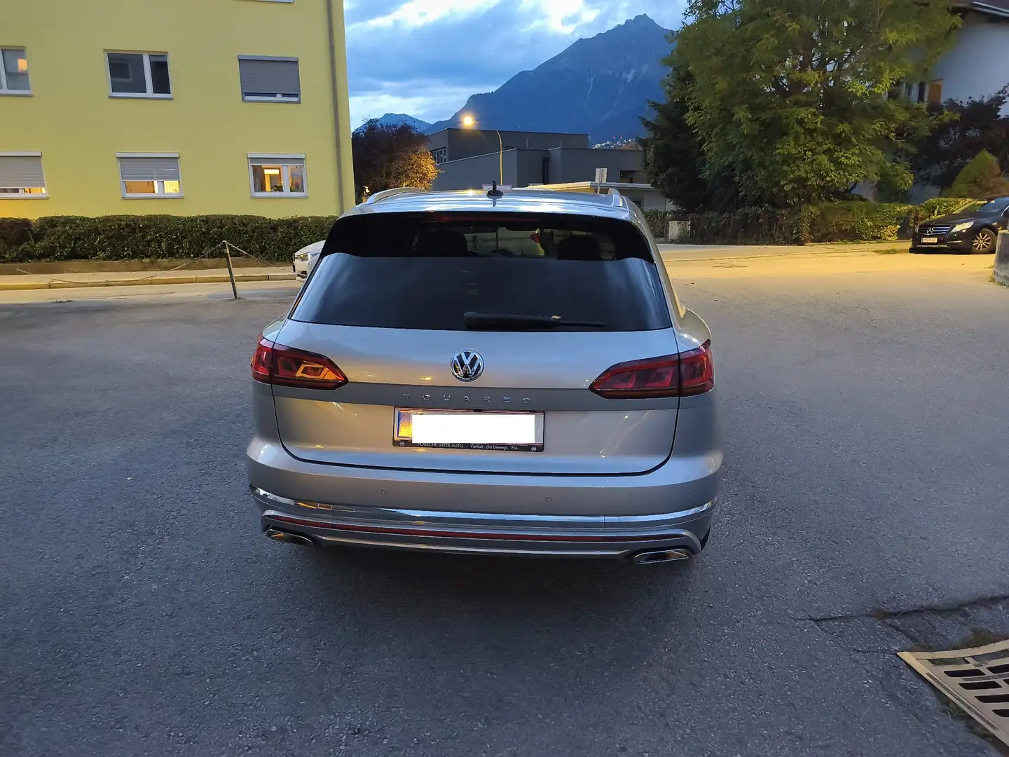 Volkswagen Touareg 3.0 V6 TDI 4Motion Automatik - 2