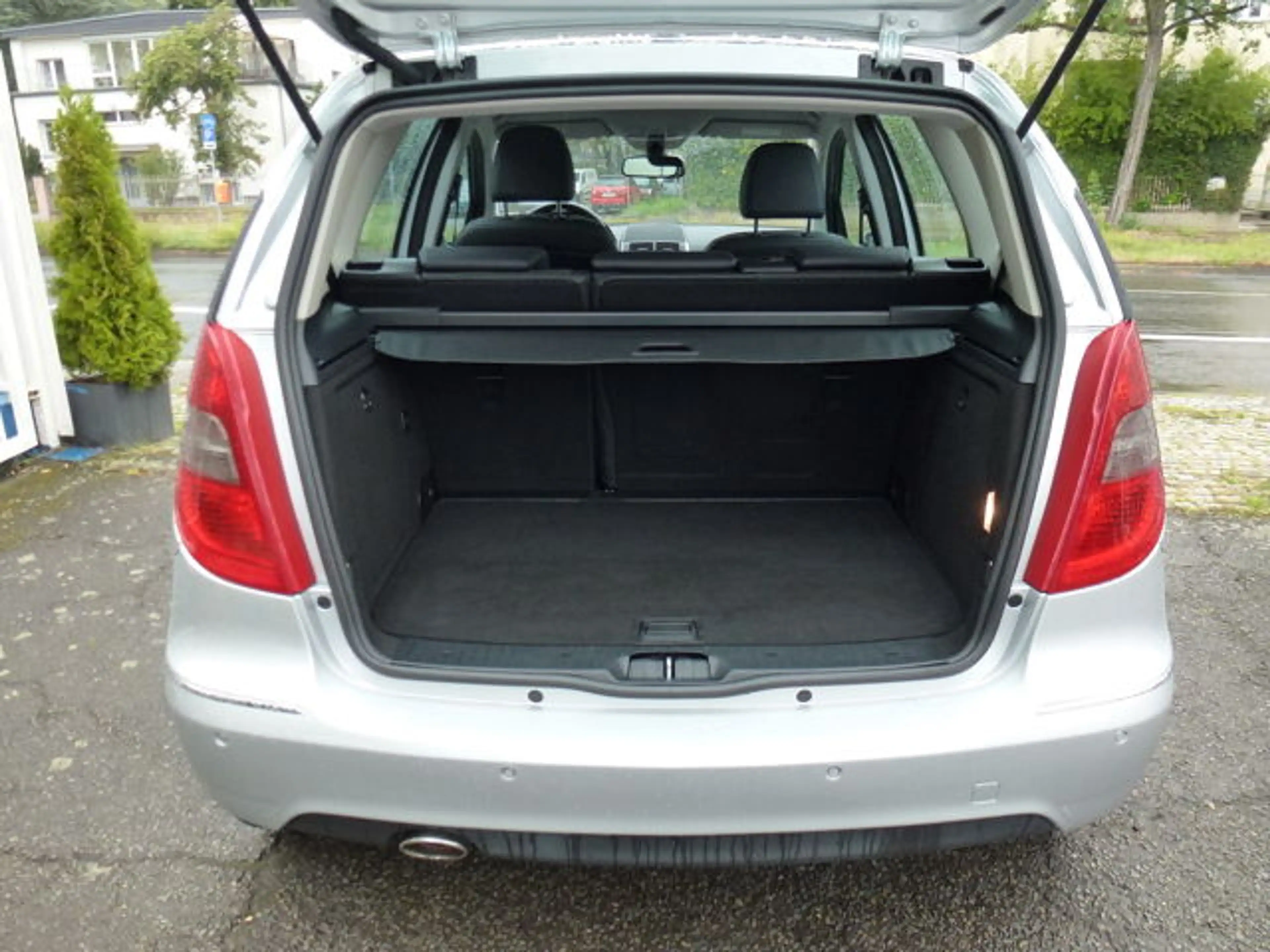 Mercedes-Benz A 180 AVANTGARDE Autom-Klima-78TKM-Sitzheizung — photo 10