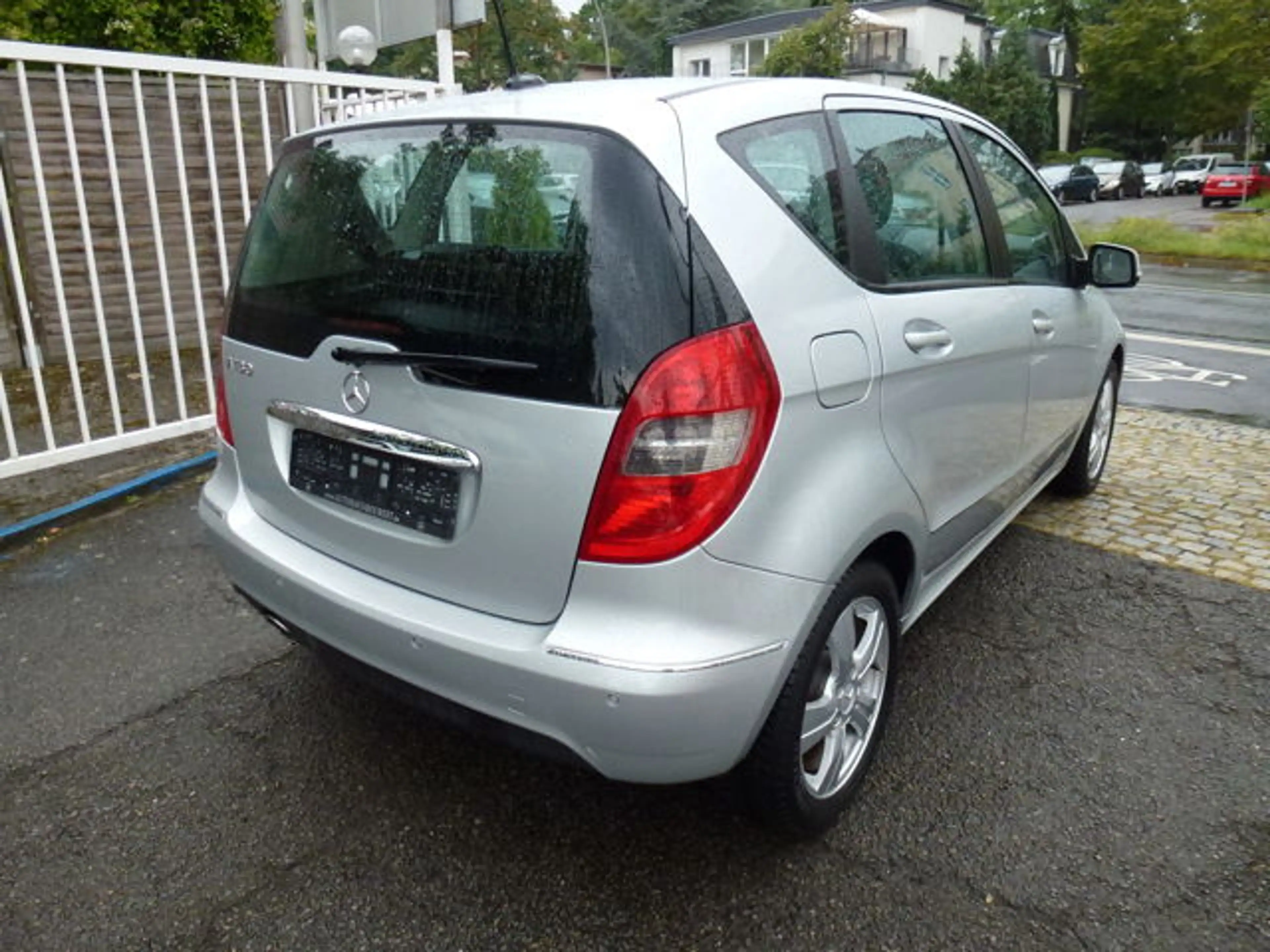Mercedes-Benz A 180 AVANTGARDE Autom-Klima-78TKM-Sitzheizung — photo 5