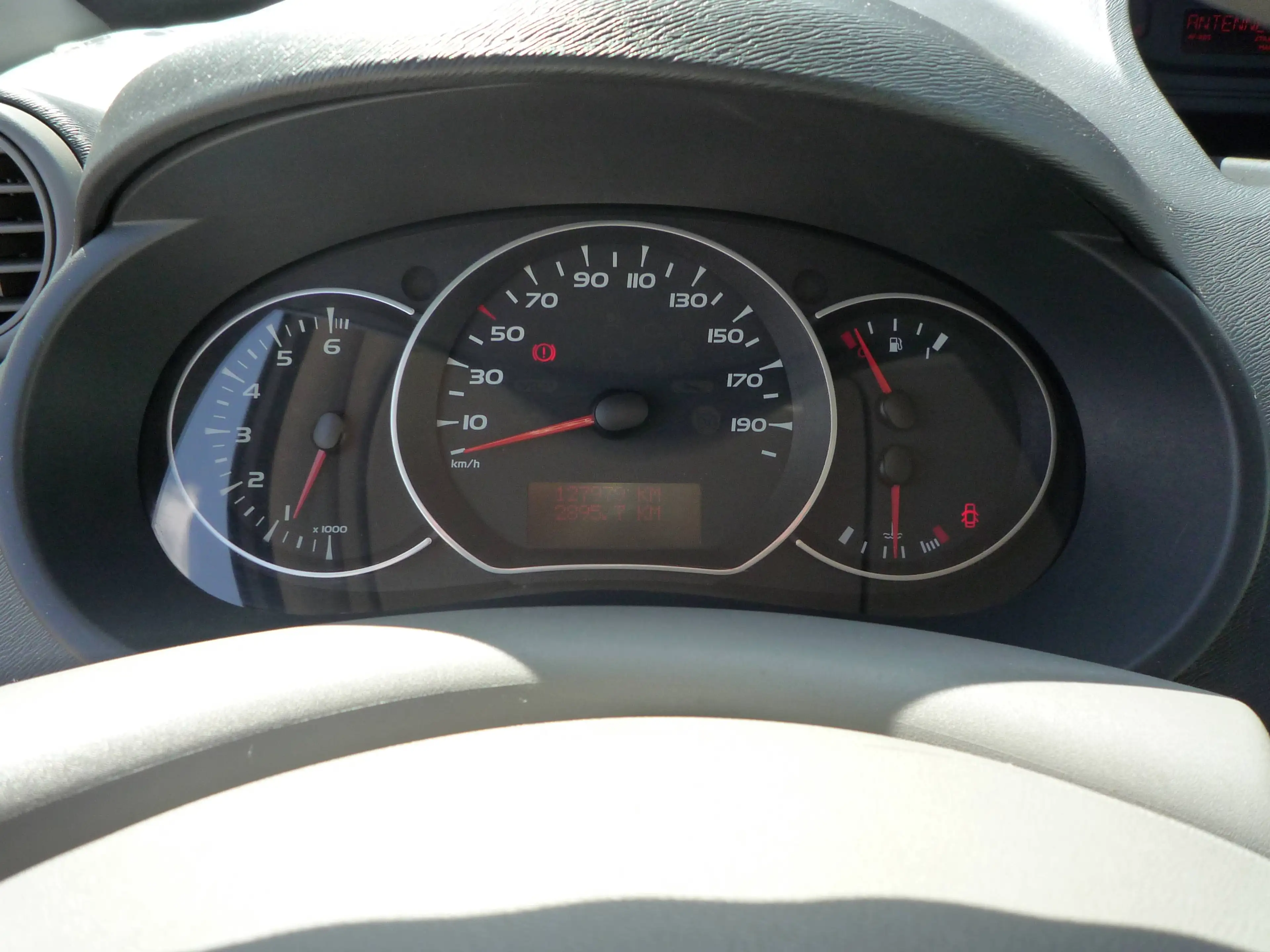 Renault Kangoo Privilege*Tüv  NEU*Scheibetür rechts+links* — photo 11