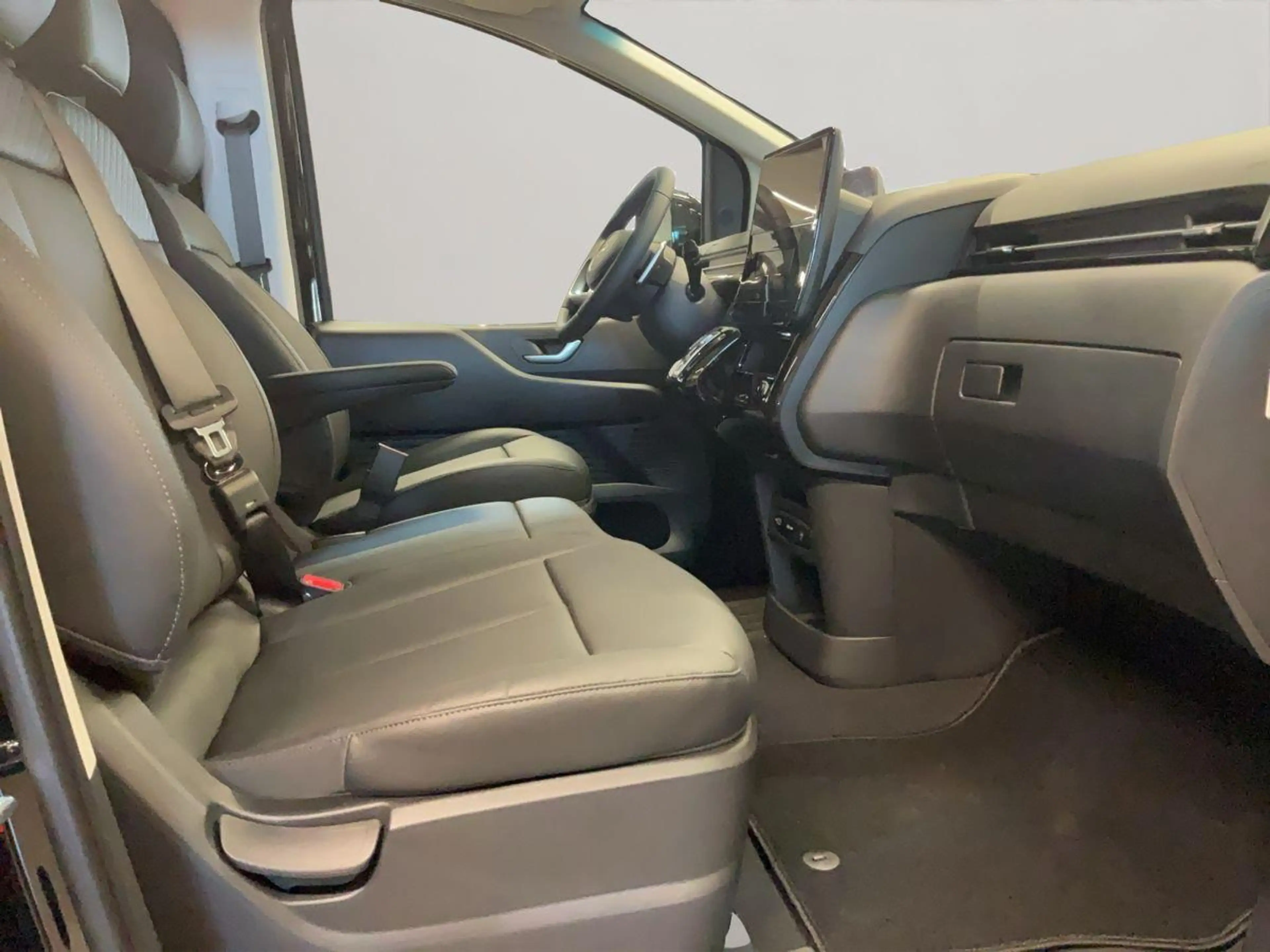Hyundai STARIA 9-Sitzer 1.6 Hybrid 'Prime' 2WD Automatik — photo 13