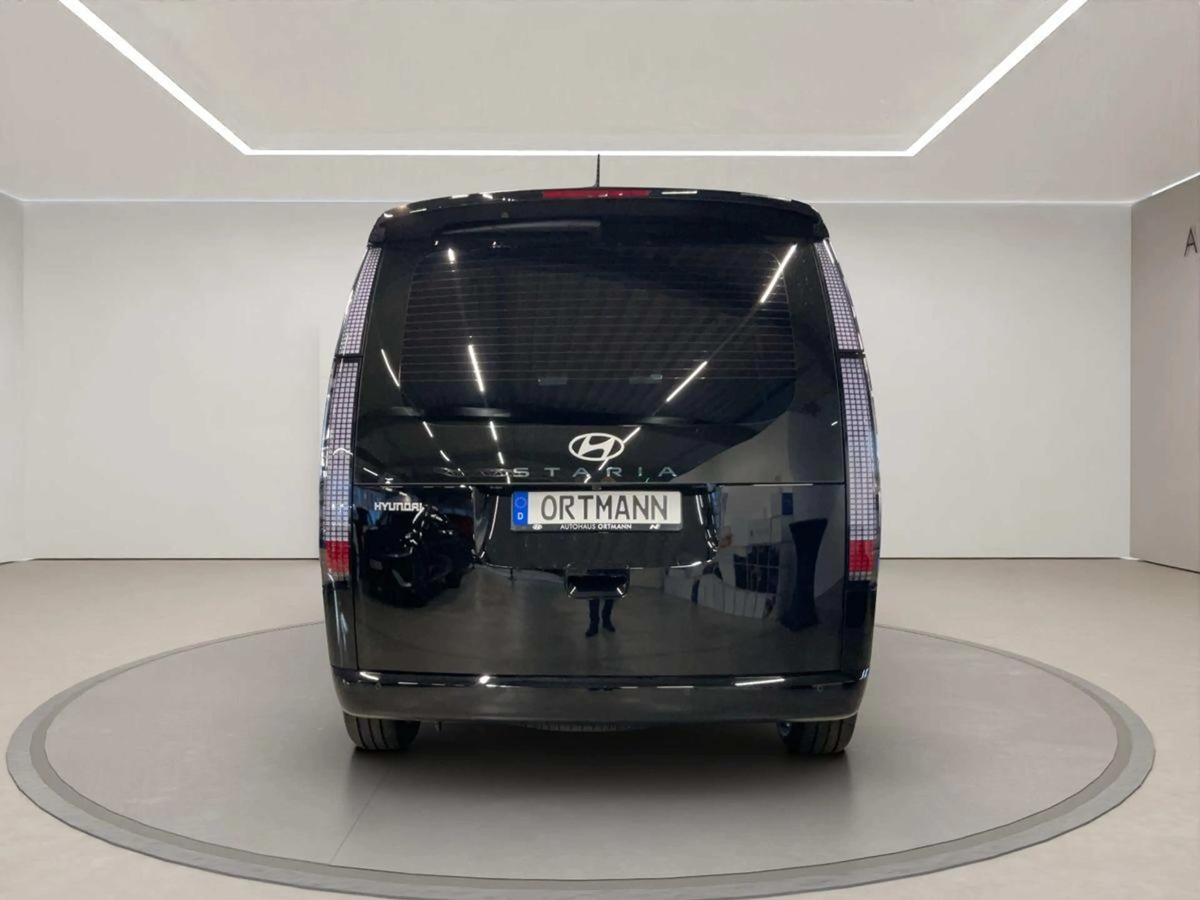 Hyundai STARIA 9-Sitzer 1.6 Hybrid 'Prime' 2WD Automatik — photo 6