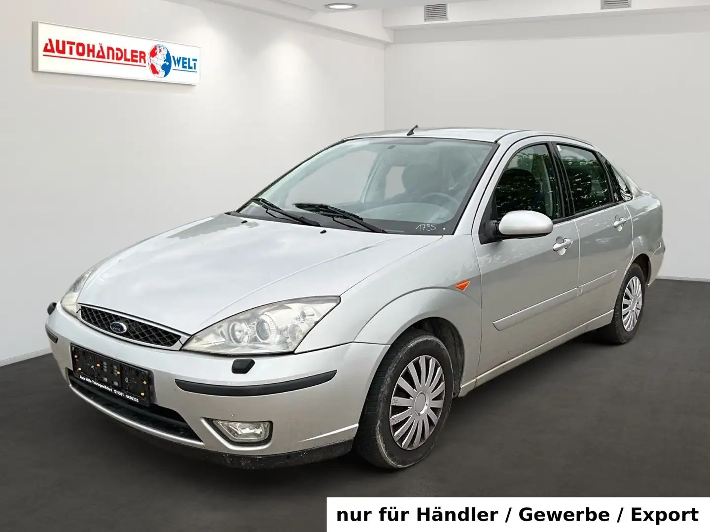 Ford Focus Lim. 1.6  Xenon Klimaauto. FSHz Apps BT Silber - 1