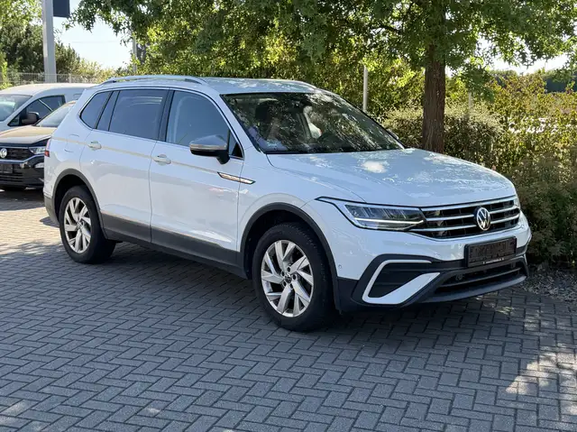 Volkswagen Tiguan Allspace 1.5 TSI Life / Virtual / Hagelschaden