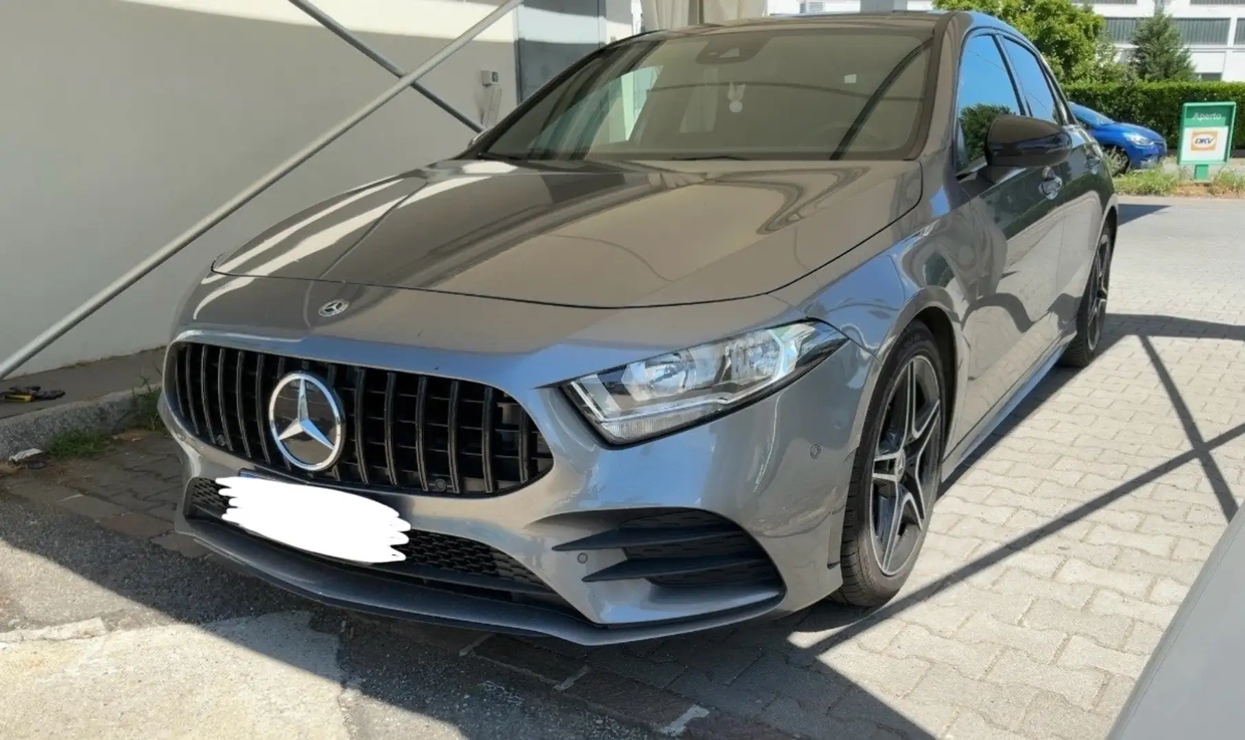 Mercedes-Benz A 180 A 180 Premium Amg Line Grigio - 1