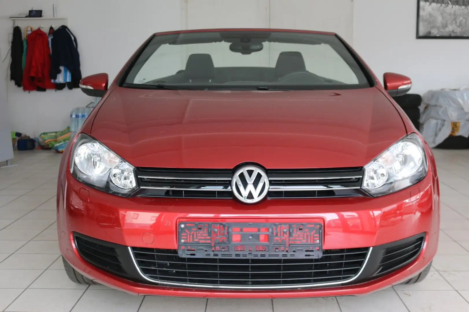 Volkswagen Golf VI Cabriolet Basis Rouge - 2
