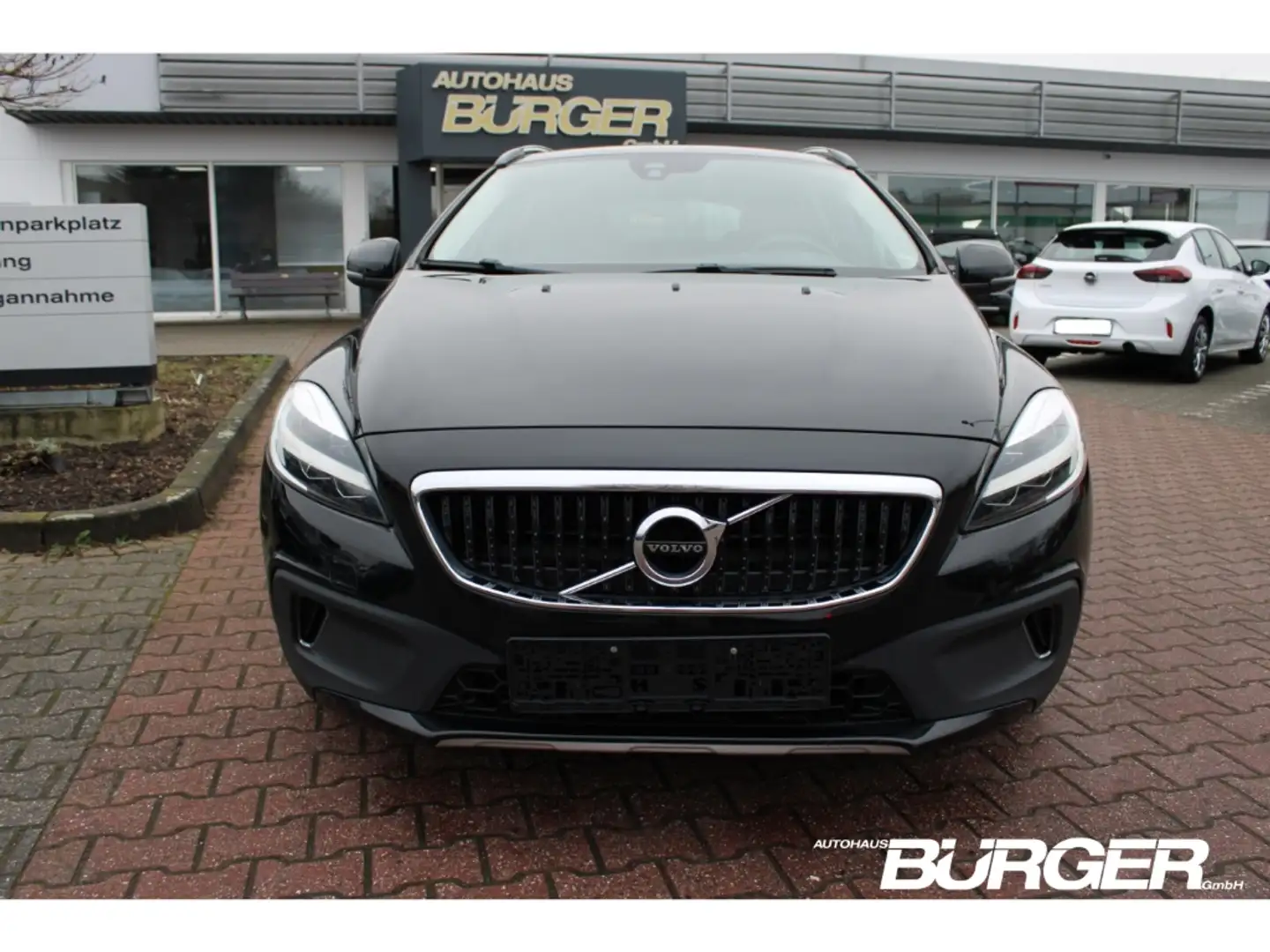 Volvo V40 Cross Country Navi AHK Kamera SitzHZG Tempomat PDC Schwarz - 2