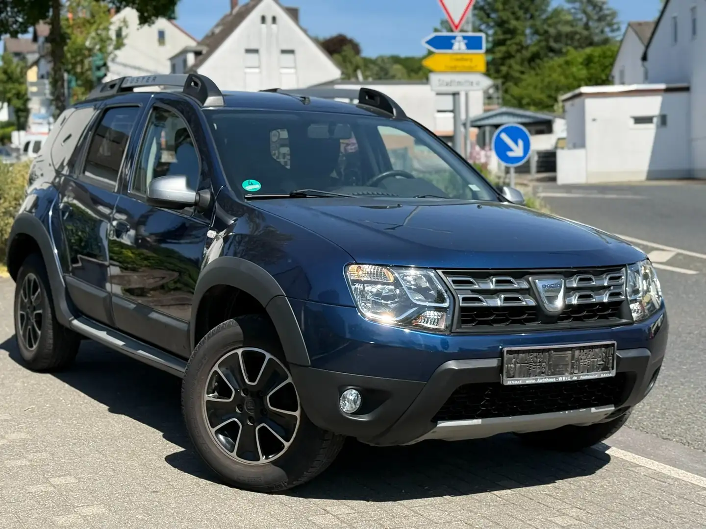 Dacia Duster Urban Explorer 4x2/1.HAND/TÜV-NEU/ Blau - 1