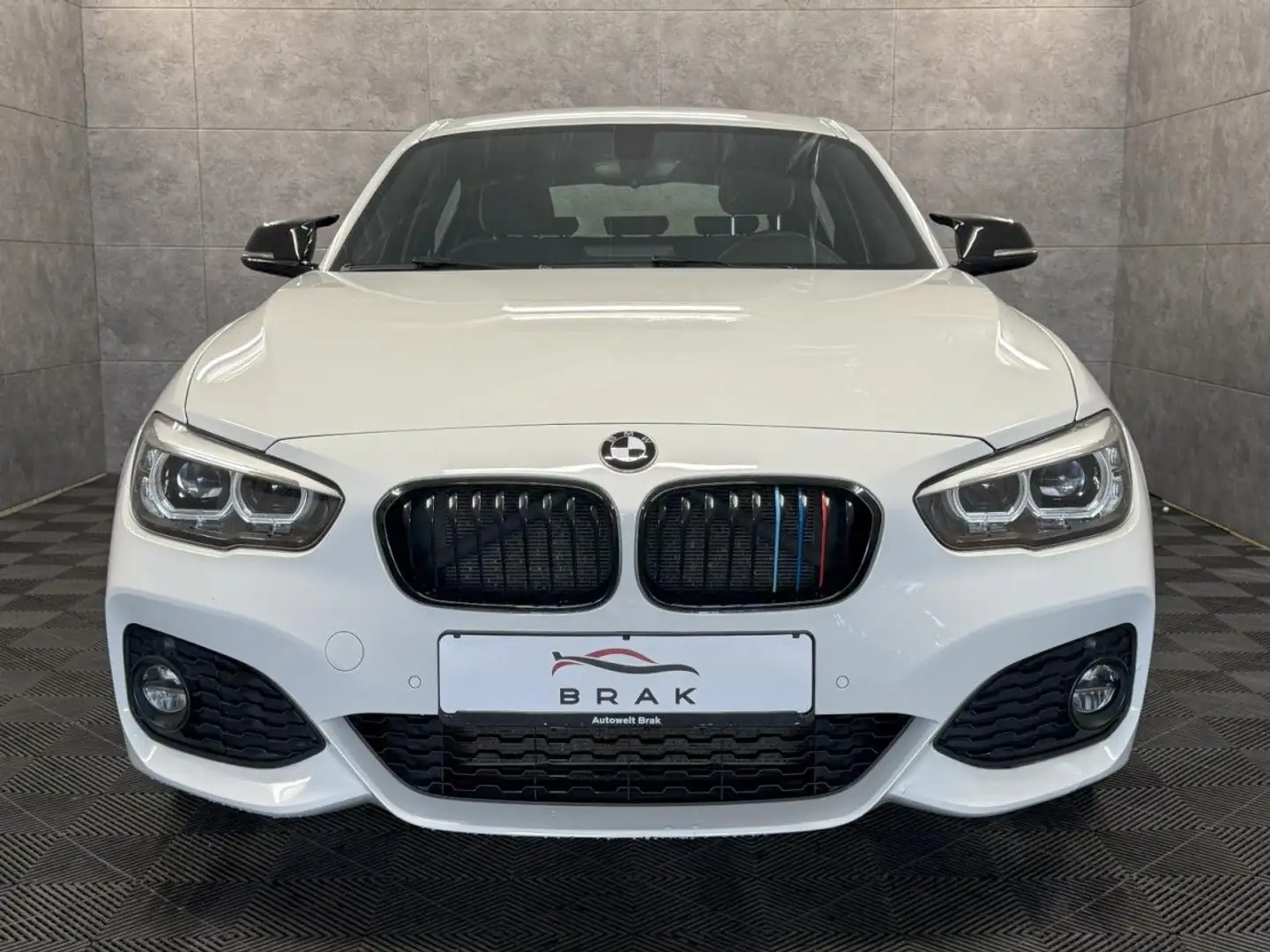 BMW 120 i Edition M Sport Shadow LED*Navi*SHZ*PDC Weiß - 2