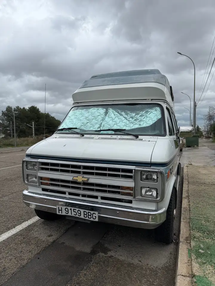 Chevrolet Chevy Van G30 1991, foto 2