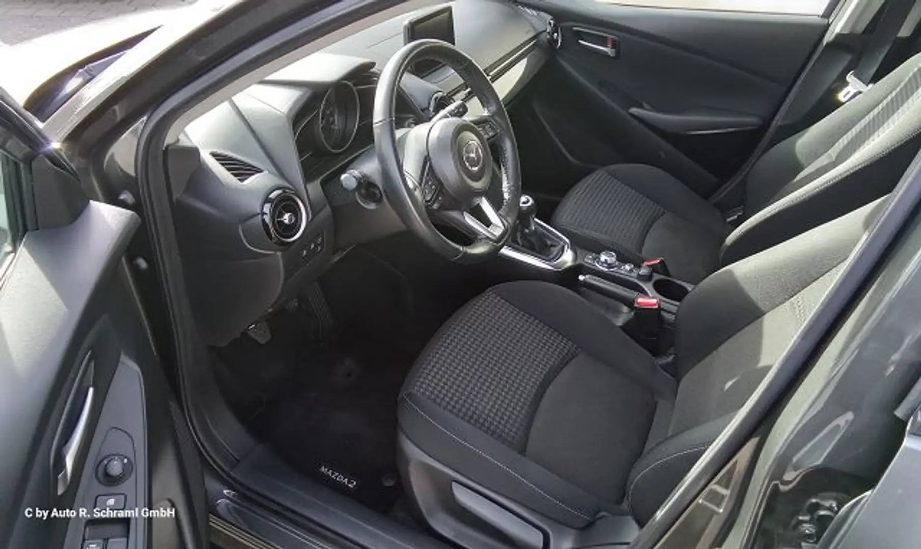 Mazda 2 SKYACTIV-G 90 Kizoku; Licht-Paket Gris - 2